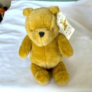 Classic Pooh stuffed Toy